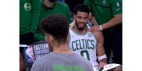 I Boston Celtics pareggiano Miami Heat